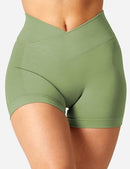 YEOREO Scrunch Butt Workout Shorts Women 3.5" Seamless V Cross Waist Sport Gym Amplify Shorts, 2 Green (3.5" Inseam, Medium