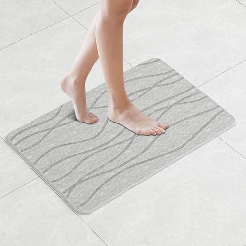 DAWNTREES Stone Bath Mat, Diatomaceous Earth Shower Mat, Non-Slip Super Absorbent Quick Drying Bathroom Floor Mat, Natural, Easy to Clean (Gray Vertical Stripes)