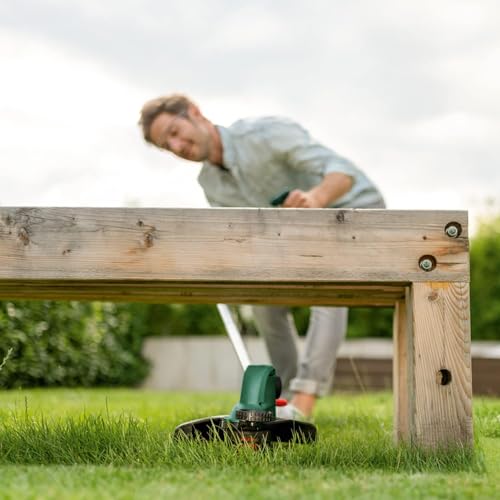 Bosch 18V Cordless Lawn Grass Line Trimmer Whipper Snipper with 1 x 2.5ah Battery & Fast Charger, 26cm, Ergonomic V Handle (UniversalGrassCut 18). Made in Europe