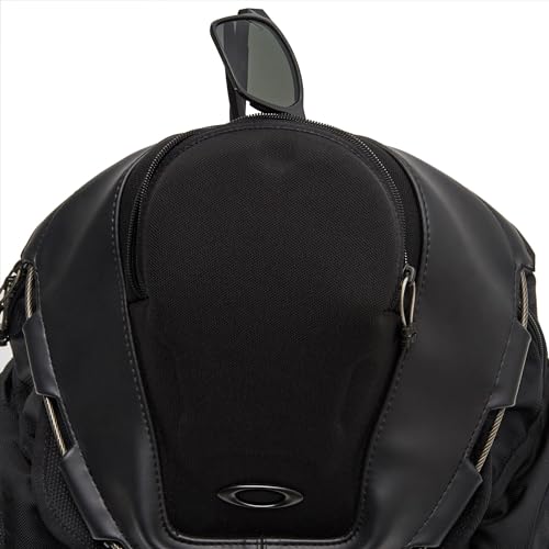 OakleyUnisexOakley Kitchen Sink Backpack, Stealth Black, One Size, Oakley Kitchen Sink Backpack