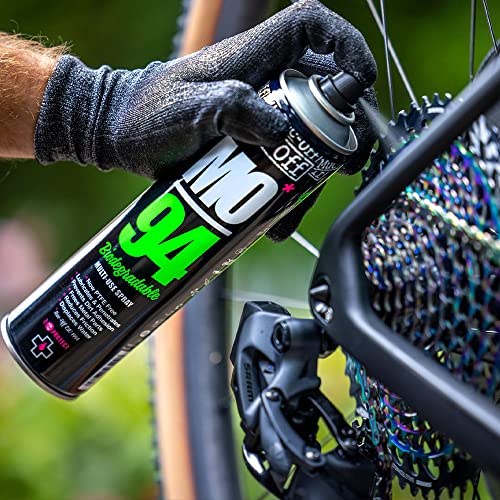 Muc-Off Clean, Protect & Lube Kit - Bike Cleaning Kit, Cleaning Bundle for MTB/Road/Gravel Bikes - Set Includes Bike Cleaner and Chain Lube