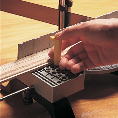 Stanley Automatic Metal Mitre Box with Saw - Fine Saw with Universal Saw Blade 13 Teeth/Inch - 30, 45, 60 & 90° Angle - 1-20-800