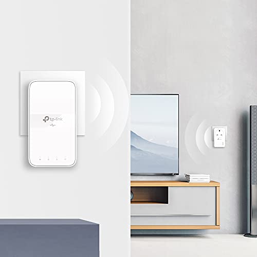 TP-Link AV1000 Gigabit Powerline ac Wi-Fi Kit, Broadband/WiFi Extender, WiFi Booster/Hotspot, Up to 300 Meters Over existing Electrical Wiring, No Configuration Required, UK Plug (TL-WPA7617 KIT) (UK Version)