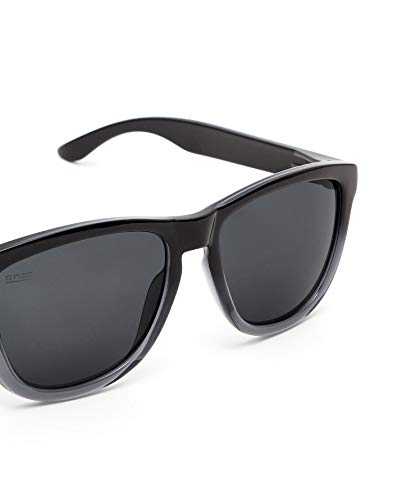 Hawkers Unisex Hawkers - ONE FUSION unisex sunglasses TR18 UV400 Sunglasses, Fusion Dark, 54 UK