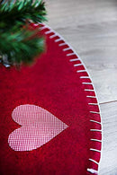 Heitmann Deco Round Felt Tree Blanket – Protection Against Pine Needles – Christmas Tree Underlay with Christmas Motif – Red