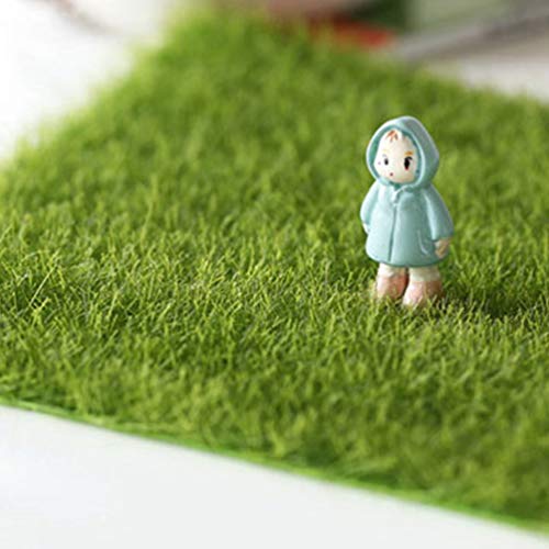 TOYANDONA 2pcs Artificial Grass Turf Fake Moss Rug Mats 30cmx30cm Mini Lawn Carpet for Dollhouse Fairy Garden Ornament