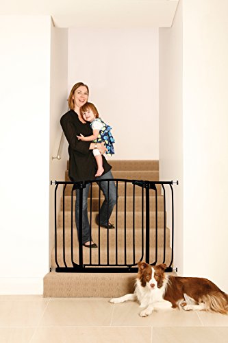 Dreambaby Chelsea Hallway Auto-Close Security Baby Safety Gate - with 9cm & 18cm Extensions - Fits Openings 97.5-133cm Wide & 75cm Tall - Black - Model F790B