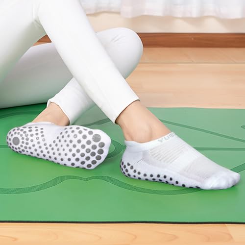 YUEDGE Pilates Socks with Grips for Women Non-Slip White Ankle Yoga Socks  Grip Socks for Barre, Dance, Ballet, Workout with Arch Support Size 7-10
