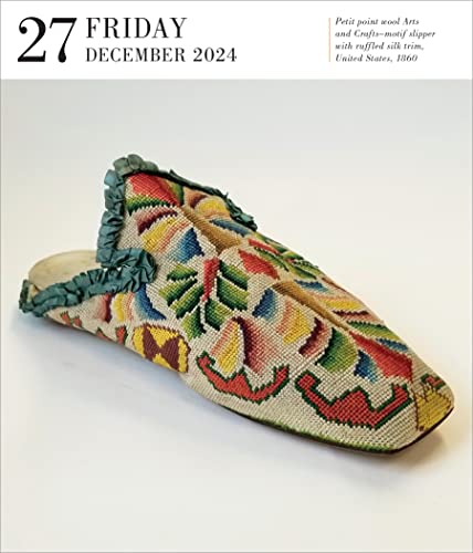 Shoes Page-A-Day Gallery Calendar 2024: Everyday a New Pair to Indulge the Shoe Lover's Obsession