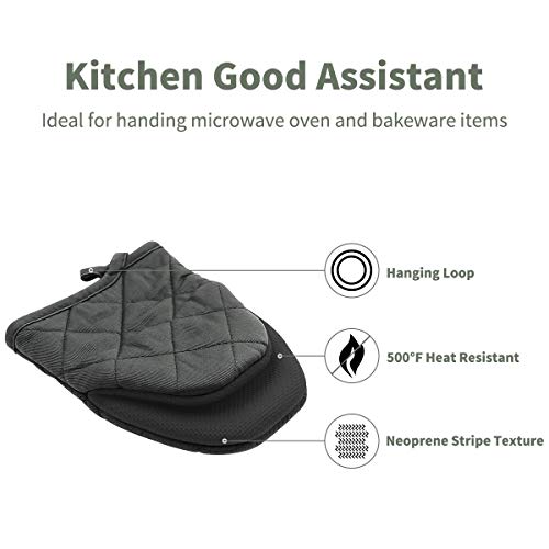 Goldmeet 1 Pair Short Oven Mitts, Heat Resistant Silicone Kitchen Mini Oven Mitts for 500 Degrees, Non-Slip Grip Surfaces and Hanging Loop Gloves, Baking Grilling Barbecue Microwave Machine Washable