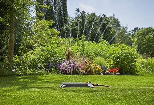Gardena AquaZoom S Rectangular Sprinkler: Sprinkler for Watering Areas of 9–150 m², Range 3–15 m, Spread 3–10 m, Built-in Metal Filter (18710-20)