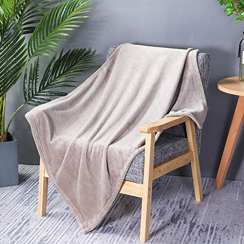 Ultra Soft Double Sided Microfiber Polyester Blanket for Extra Warmth in Bed, Luxury Light Weight Flannel Throw Perfect for Keep Warm snuggling on The Sofa Couch Chair (40"X50", Tan)