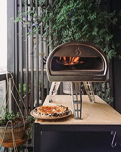 Gozney Roccbox Portable Outdoor Pizza Oven - Includes Professional Grade Pizza Peel, Built-In Thermometer and Safe Touch Silicone Jacket - Propane Gas Fired, With Rolling Wood Flame - New Olive Green