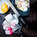 Microplane Kitchen Grater Set (Zester, Slicer & Glove) for Hard Cheese, Cucumber, Potatoes, Zucchini, Citrus Fruits with Stainless Steel Blades