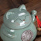 BESPORTBLE Chinese Tea Tins Ceramic Fortune Cat Tea Jar Japanese Maneki Neko Tea Canisters Porcelain Lucky Cat Candy Containers Wealth Lucky Cat Collectible Figurine for Home Kitchen L Pepper Bottle