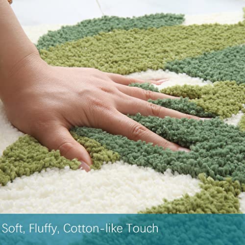 ZebraSmile Green Bath Rug with Non Slip Back Strong Water Aabsorbent Leaves Plush Microfiber Small Rug for Bathroom Floor Cute Indoor Shower Mat Doormat 17.5 X 25.5IN