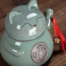 BESPORTBLE Chinese Tea Tins Ceramic Fortune Cat Tea Jar Japanese Maneki Neko Tea Canisters Porcelain Lucky Cat Candy Containers Wealth Lucky Cat Collectible Figurine for Home Kitchen L Pepper Bottle