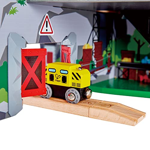 Hape 92cm Mighty Mountain Mine Set w/Train Rail Kids/Toddler 3y+ Play Wooden Toy