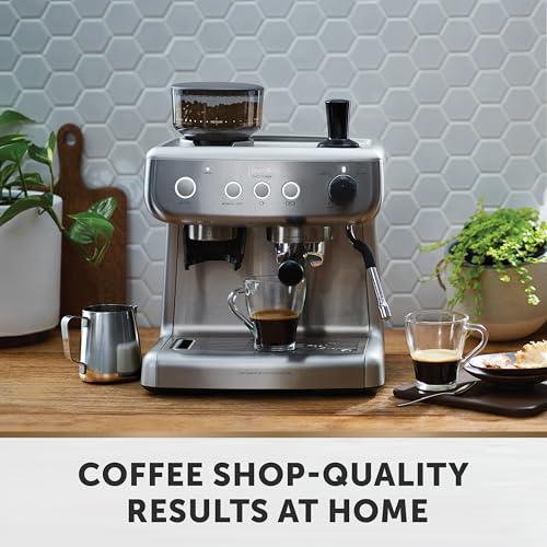 Breville Barista Max Espresso Machine | Latte & Cappuccino Coffee Maker with Integrated Bean Grinder & Steam Wand | 2.8 L Water Tank | 15 Bar Italian Pump | Stainless Steel