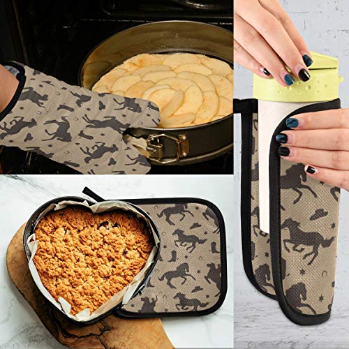 ZZXXB Horse Riding Oven Mitts and Pot Holders Set of 2 Heat Resistant Non-Slip Kitchen Gloves for Cooking Baking Barbecue Grilling