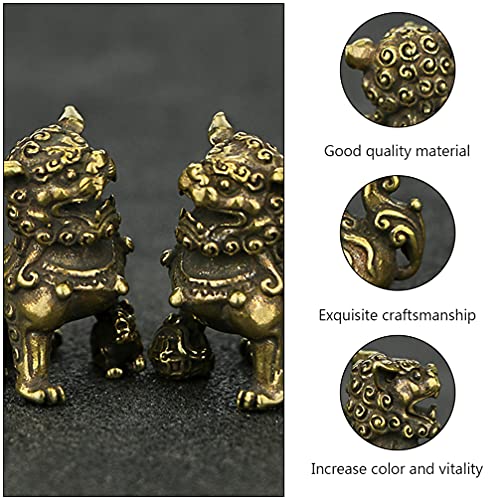 BESPORTBLE Chinese Lion Figurine Miniature Chinese Guardian Lion Brass Pair Lion Sculpture Foo Dogs Lucky Charm Micro Landscape Dollhouse Decoration Wedding Birthday Gift