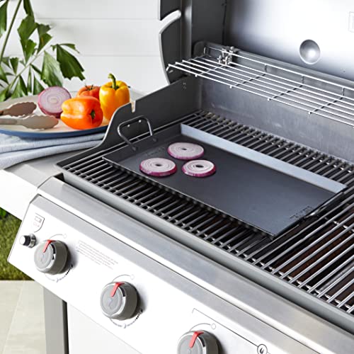Lodge Carbon Steel Griddle, Pre-Seasoned, 18-inch, Black