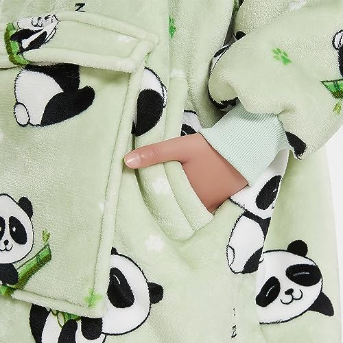 Gominimo Oversized Wearable Blanket Hooded Fleece Hoodie Sweatshirt with Large Front Pocket for Kids - Cosy, Warm, Super Soft & One Size Fit (Panda Green)