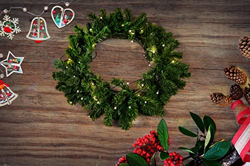 55cm Pre-Lit Green Christmas Wreath Alaskan Pine for Fireplaces Home Wall Door Stair Artificial Xmas Tree Garden Yard Decorations with 30 Warm White LEDs