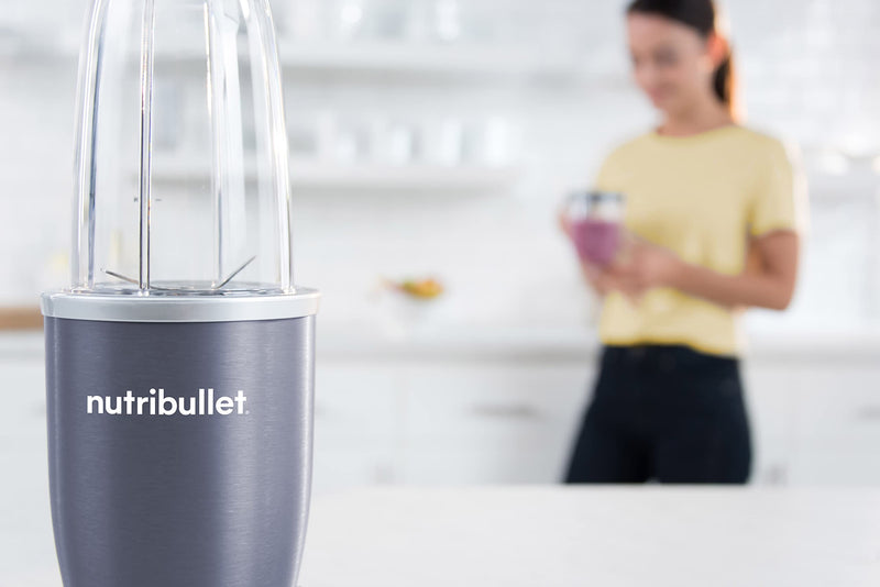 NutriBullet NBR-0928-M Original Nutrient Extractor with Spanish Recipe, High Capacity Motor Base, 600 W, 2000 rpm, Includes Various Accessories, Grey, 2019 Version