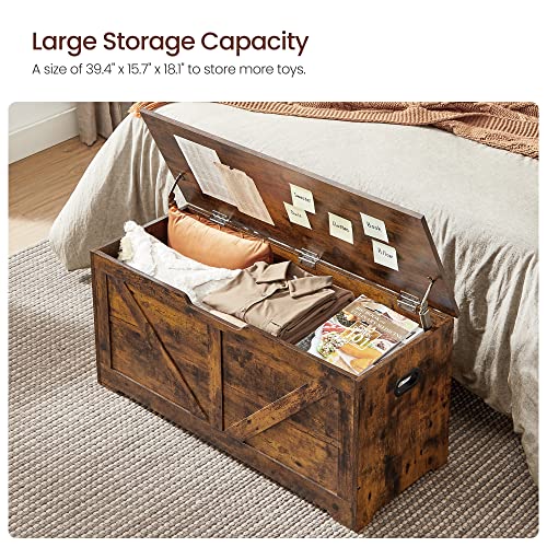 VASAGLE Storage Chest, Toy Chest Box Organizer with Safety Hinges, Storage Bench, Shoe Bench, Barn Style, 39.4 x 15.7 x 18.1 Inches, for Entryway, Bedroom, Living Room, Rustic Brown ULSB060T01