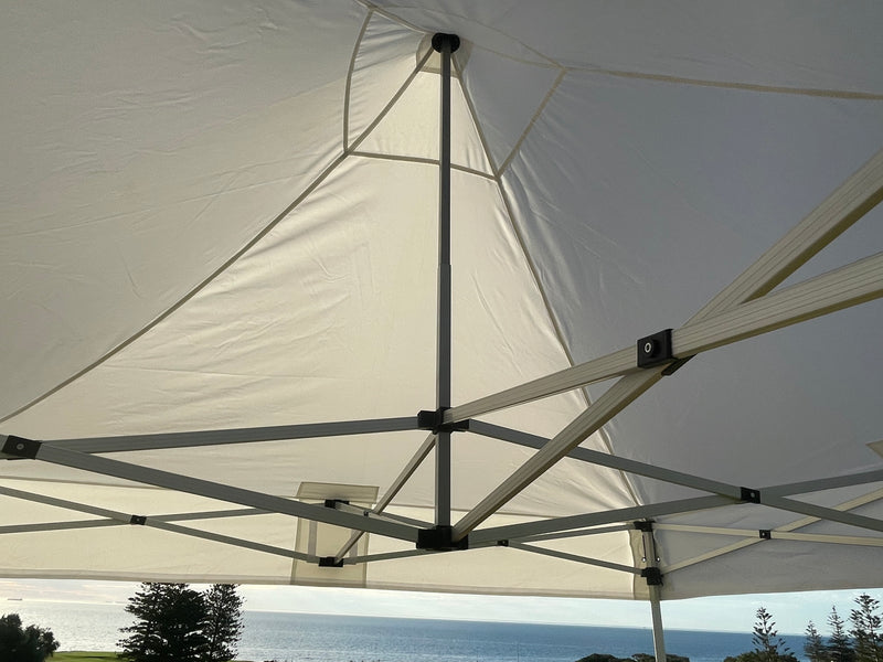 High Quality Commercial Grade Coll Gazebo